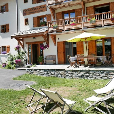 Hotel Chez Mamie Anna  Bessans Exterior foto